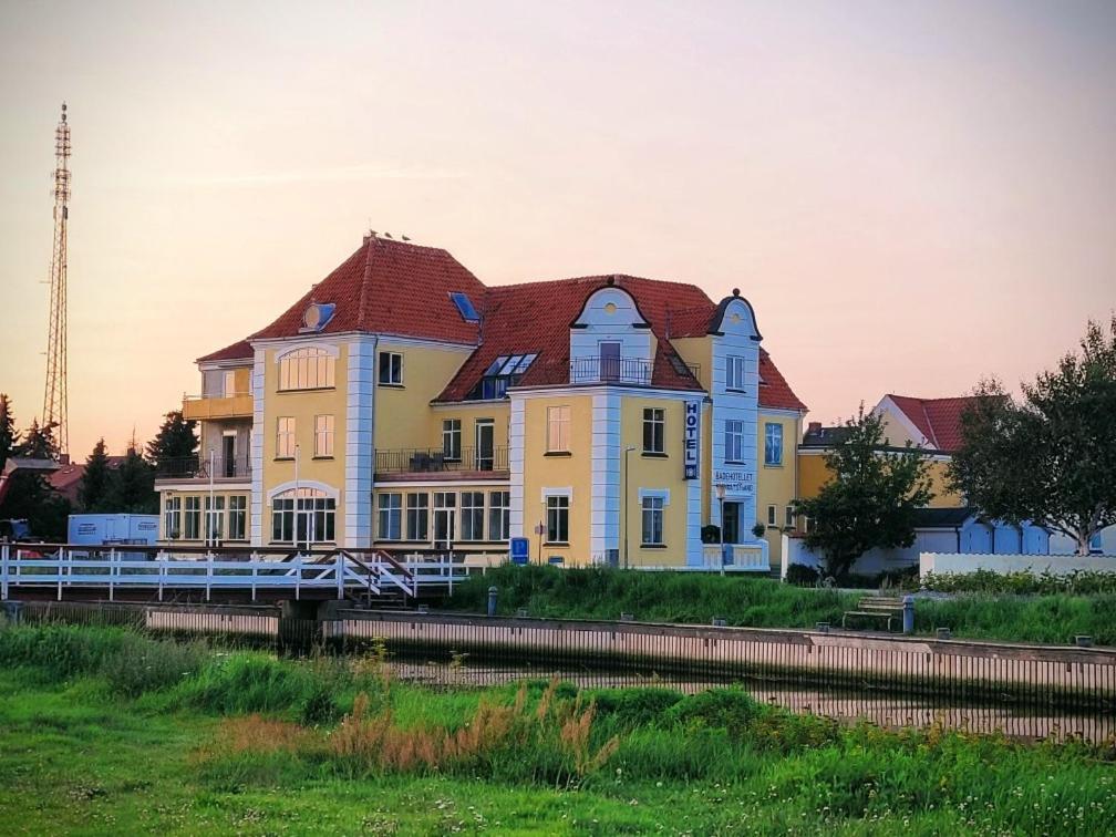 Badehotellet Grenaa Strand Extérieur photo